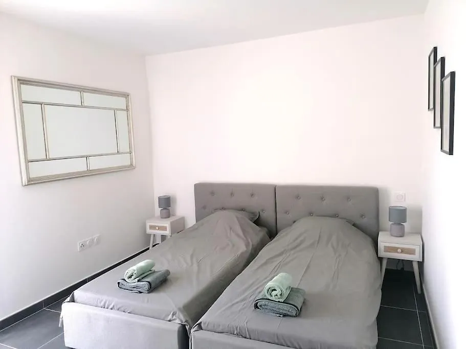 Casa Areka T3 Rez De Jardin Standing, Proche Plage Frejus France